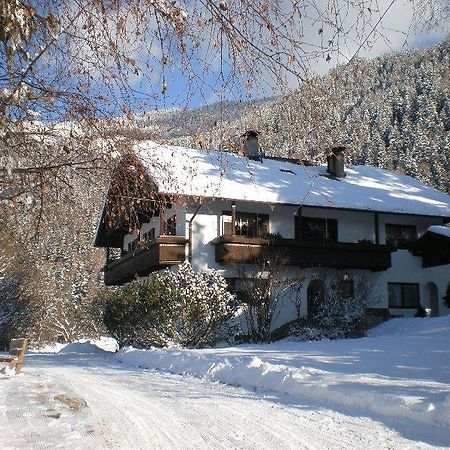 Oberlechnerhof Bed & Breakfast Разун ди Сопра Екстериор снимка