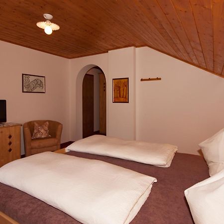 Oberlechnerhof Bed & Breakfast Разун ди Сопра Екстериор снимка