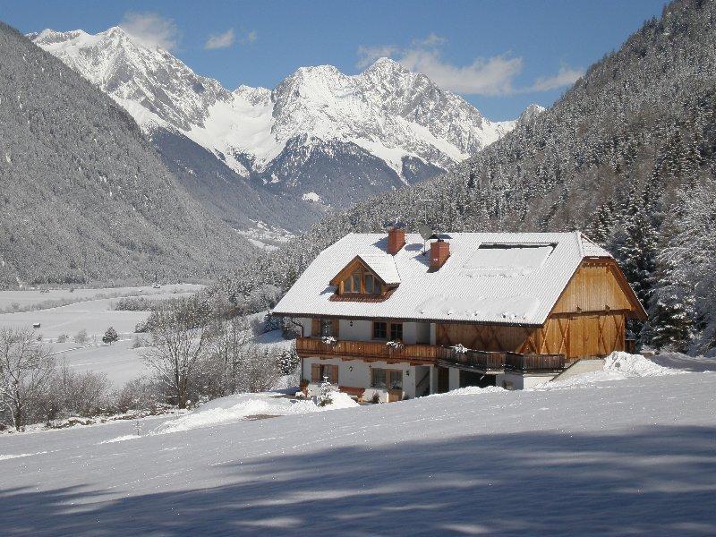 Oberlechnerhof Bed & Breakfast Разун ди Сопра Екстериор снимка
