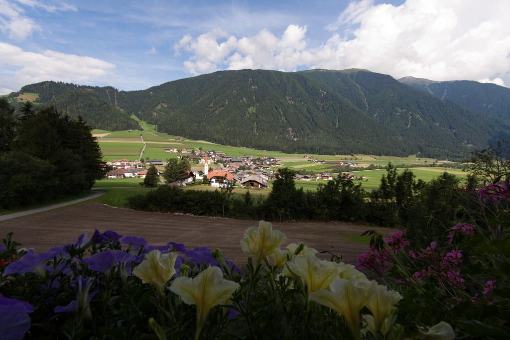 Oberlechnerhof Bed & Breakfast Разун ди Сопра Екстериор снимка
